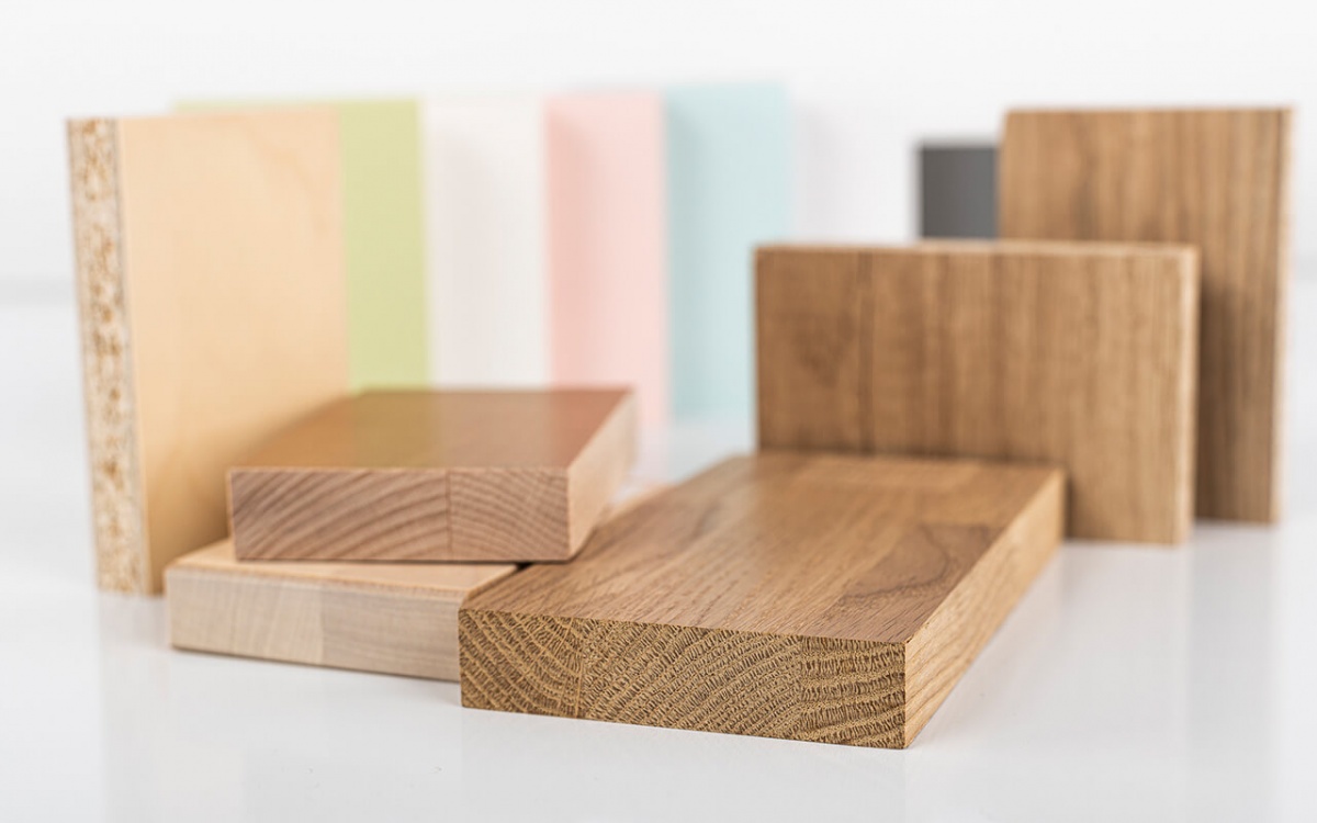 PAIDI nutzt umweltfreundliche Materialien: Massivholz, Holzwerkstoff