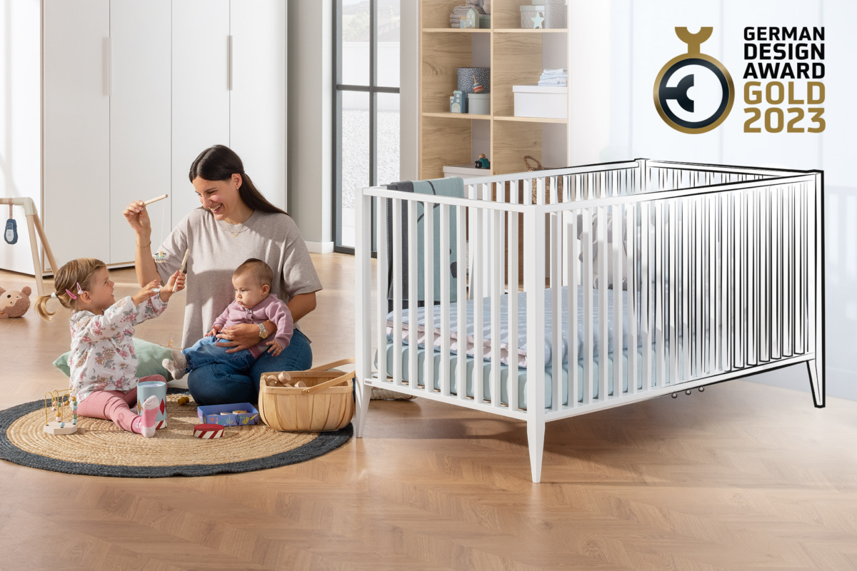 Felie Babybett mit Skizze Design